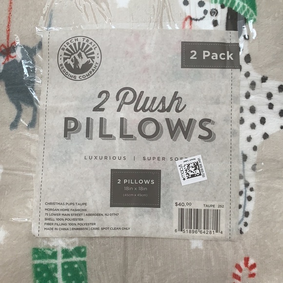 Holiday Plush Pillows 2pk - Picture 2 of 6